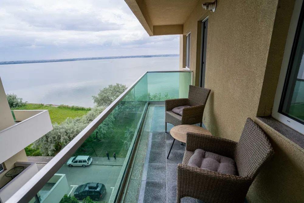 Cazare la mare apartament Mamaia cu loc parcare — Poza 8