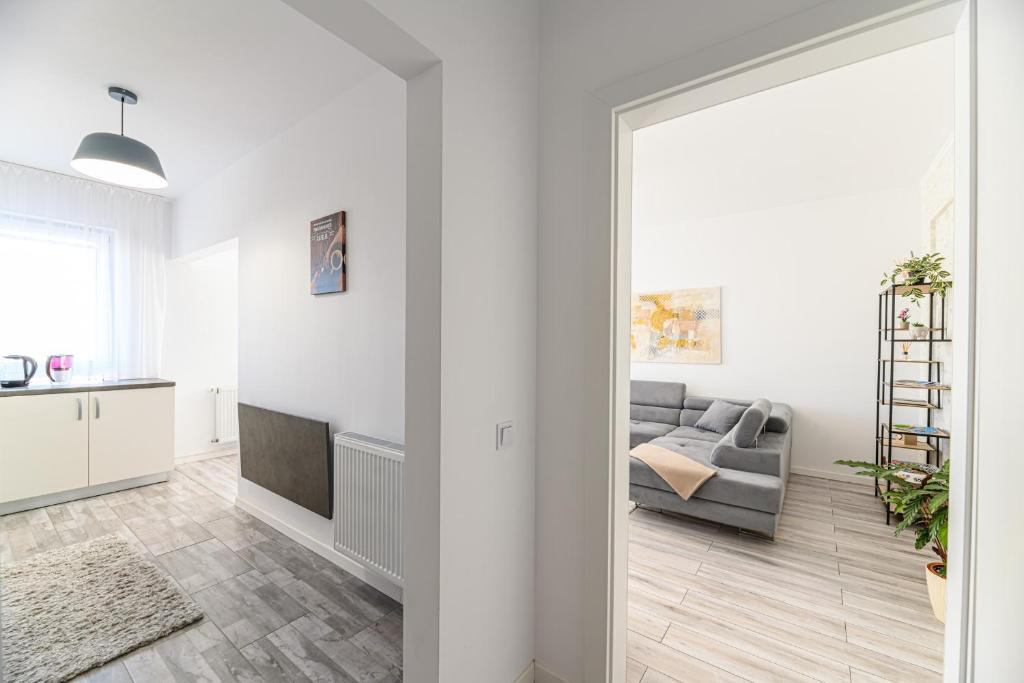 Appartamento MaBu - 2 camere spaziose con parcheggio sotterraneo, Tractorul Brasov